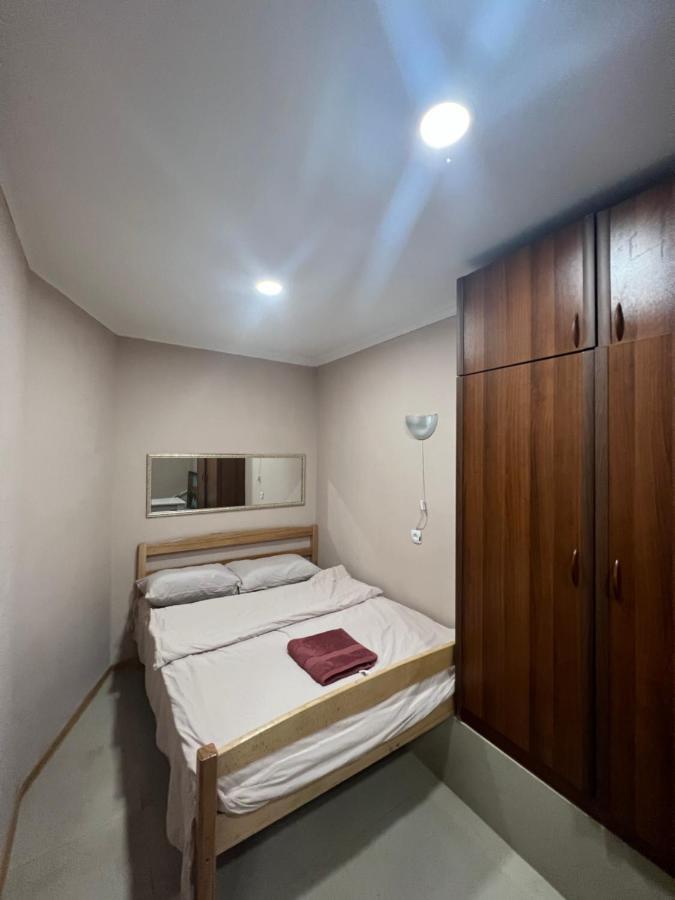N1 Guest Hause Hotel Jerevan Buitenkant foto