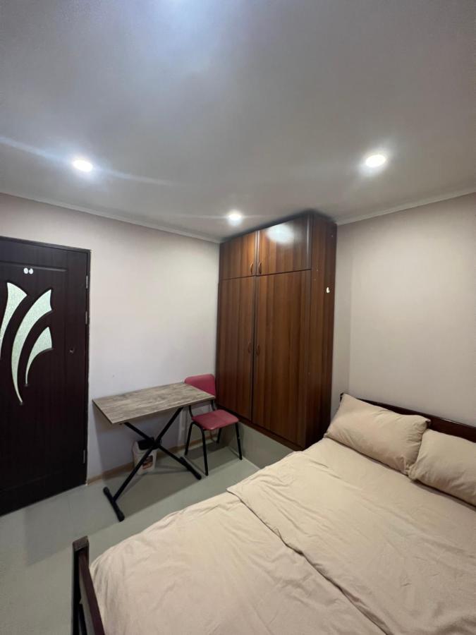 N1 Guest Hause Hotel Jerevan Buitenkant foto